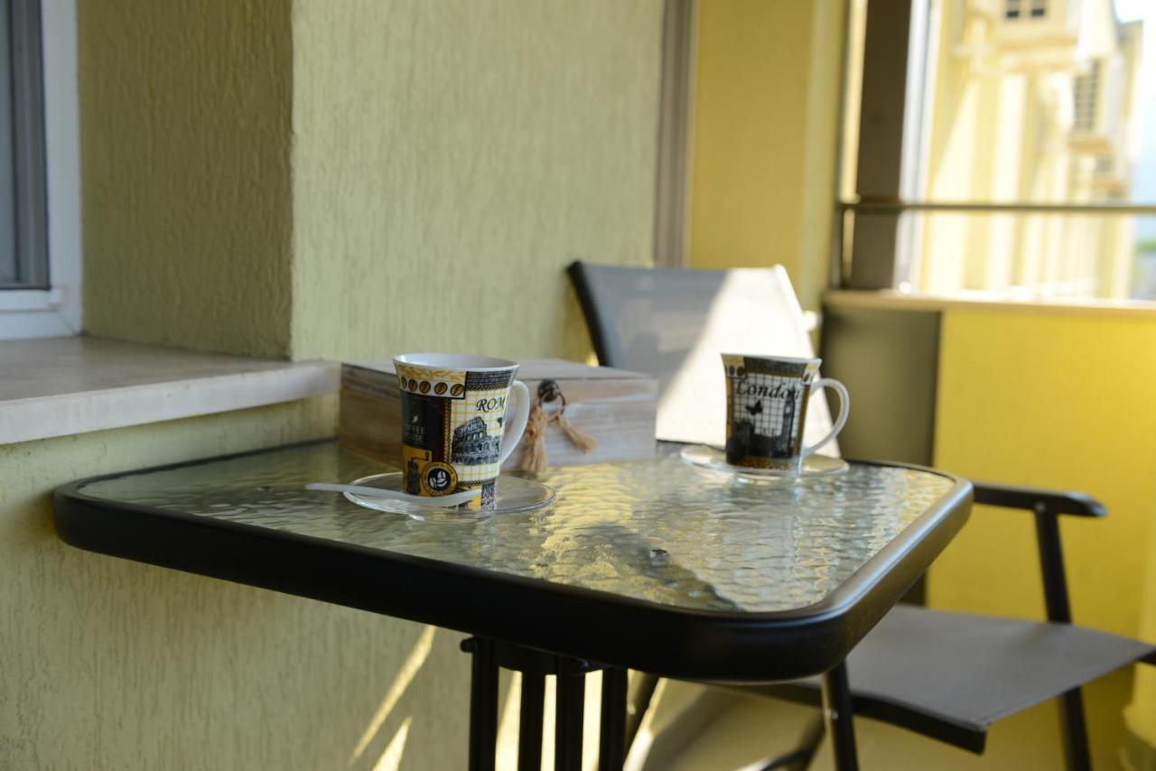 Family Hotel Gotse Delchev Extérieur photo
