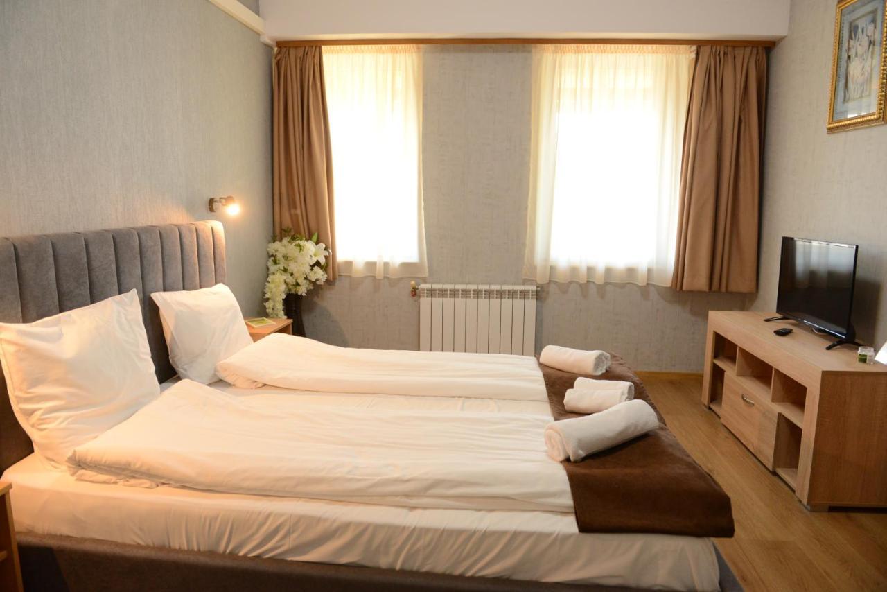 Family Hotel Gotse Delchev Extérieur photo
