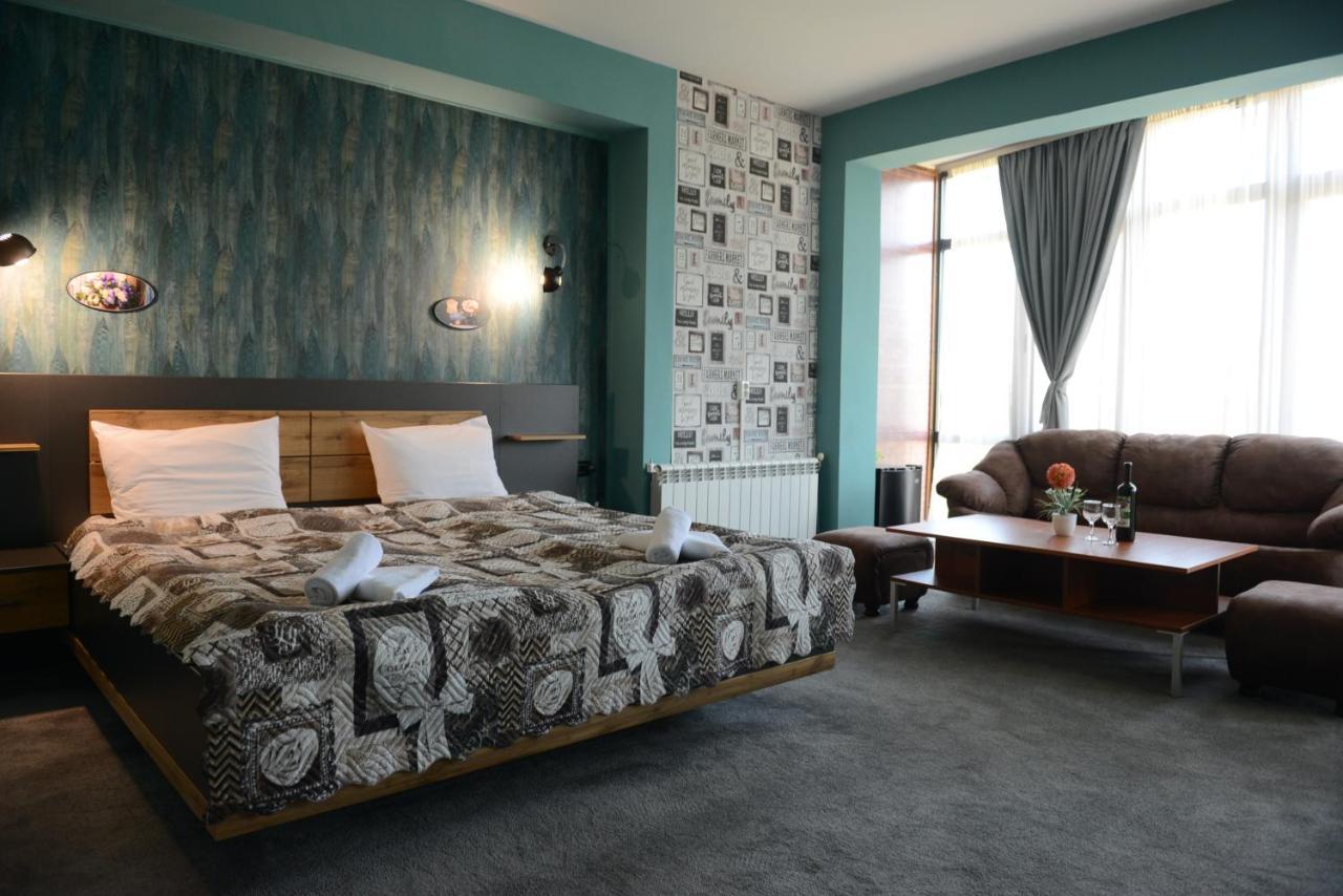 Family Hotel Gotse Delchev Extérieur photo