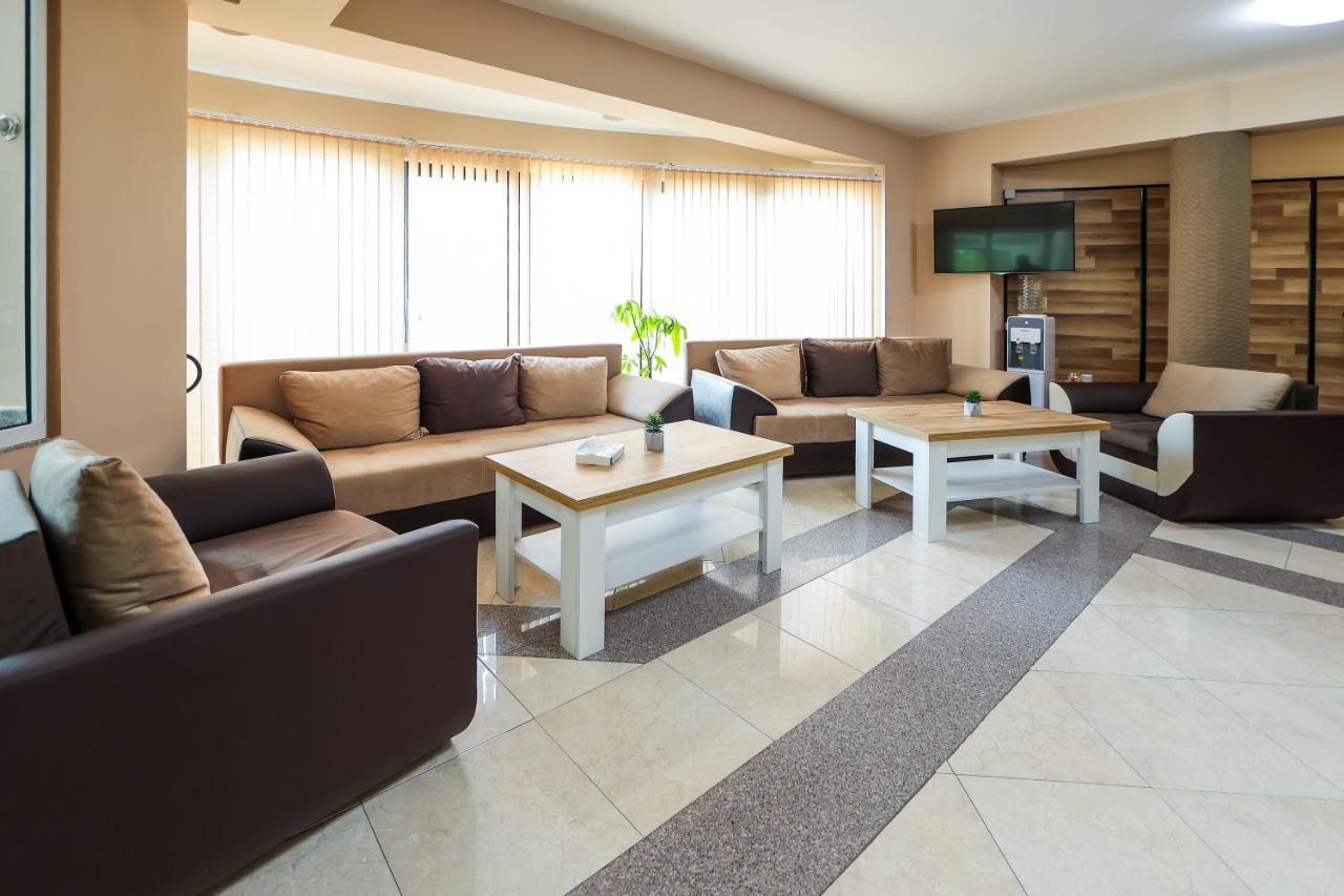 Family Hotel Gotse Delchev Extérieur photo