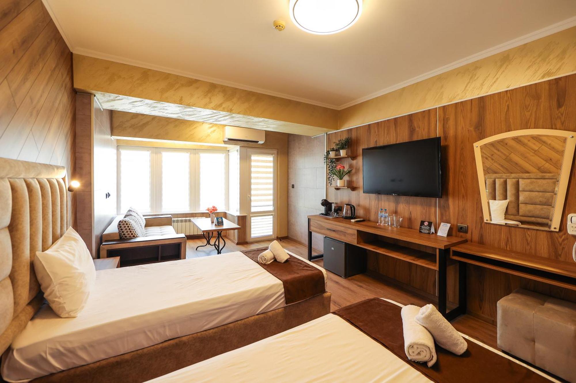 Family Hotel Gotse Delchev Extérieur photo
