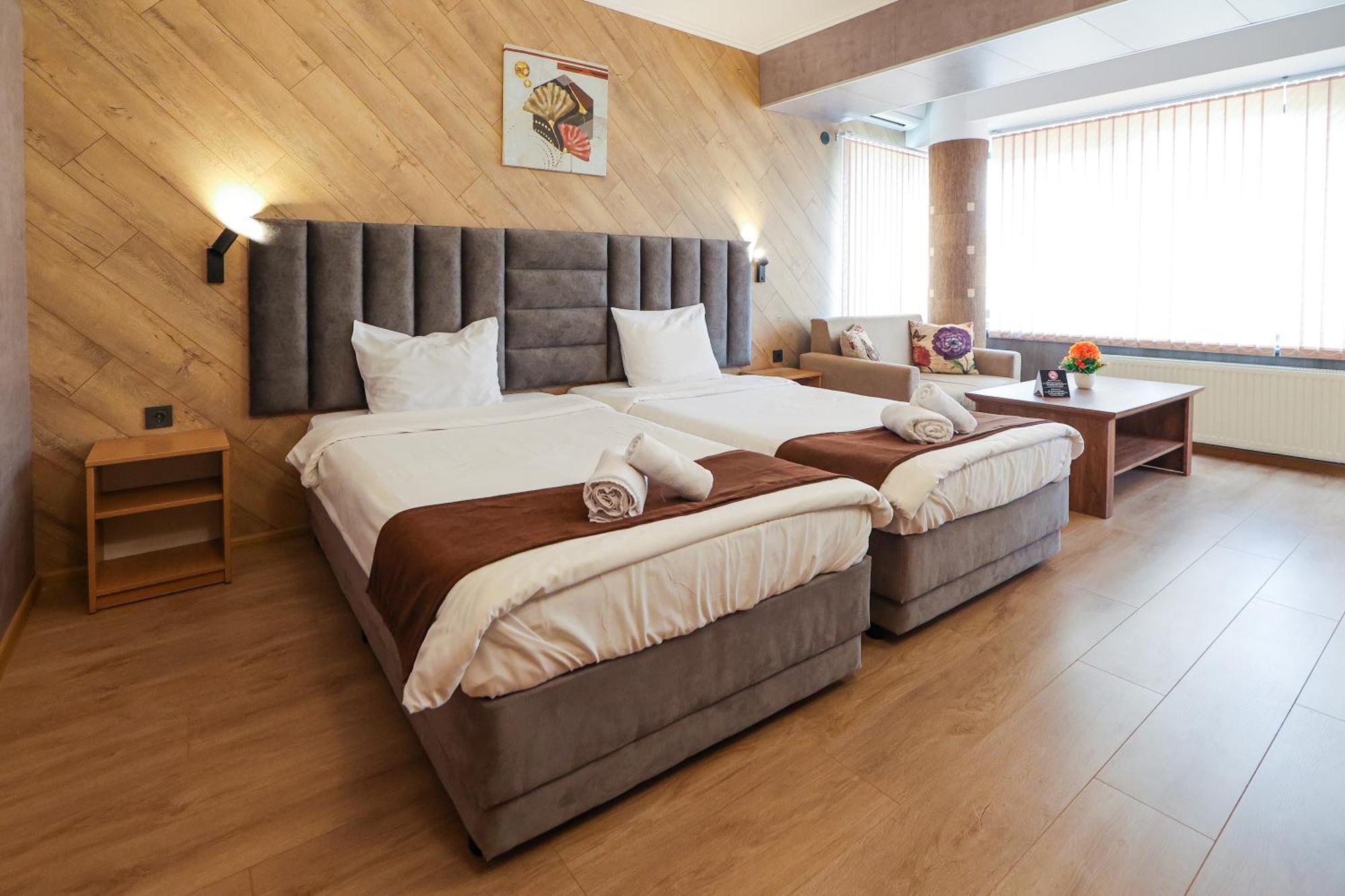 Family Hotel Gotse Delchev Extérieur photo